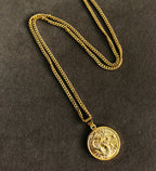 Golden dragon pendant necklace with a titanium steel chain suitable for couples, featuring a 60cm length.