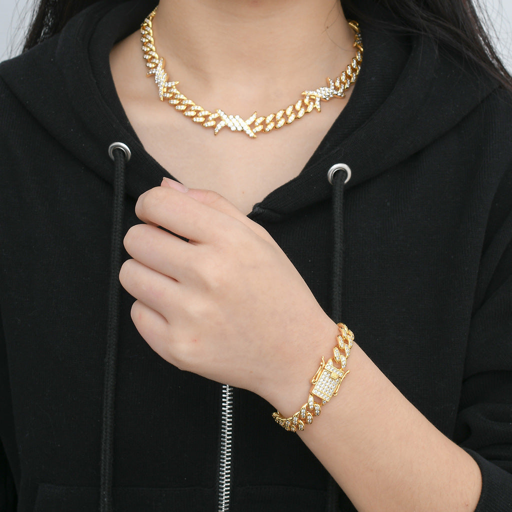 Men And Women Couples Clavicle Chain